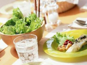 飯后保?。猴埡?個錯誤壞習慣會傷害身體健康