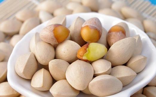 吃白果會(huì)中毒嗎?吃白果中毒有哪些癥狀?