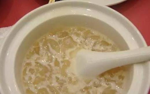雪蛤膏什么時候吃好?雪蛤膏有哪些營養成份?