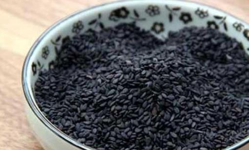 黑芝麻炒多久才熟?黑芝麻真的可以治療白發嗎?