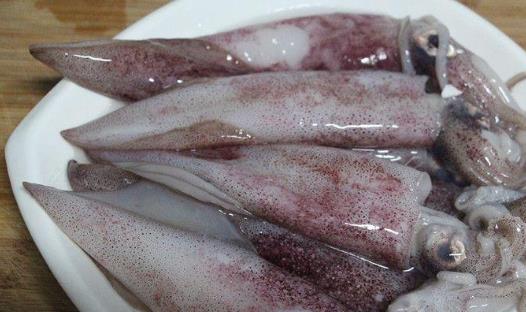 怎么清洗魷魚(yú)?吃魷魚(yú)有哪些好處?