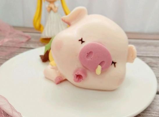 冰淇淋蛋糕會(huì)很冰嗎?吃不完的冰淇淋能拿來做蛋糕嗎?