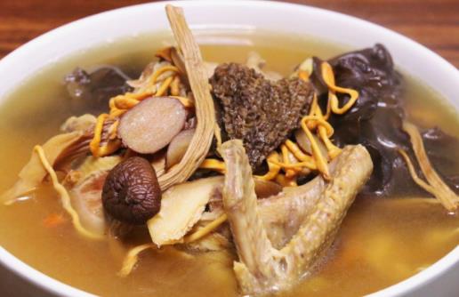 痛風患者可以吃鴿子肉嗎?鴿子肉不能和什么一起吃?