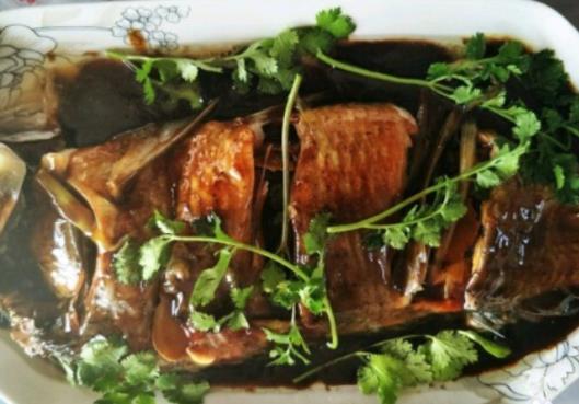 孕婦可以吃鯉魚(yú)嗎?鯉魚(yú)適合哪些人吃?