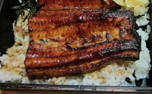 痛風患者可以吃鰻魚嗎?鰻魚的內臟可以吃嗎?