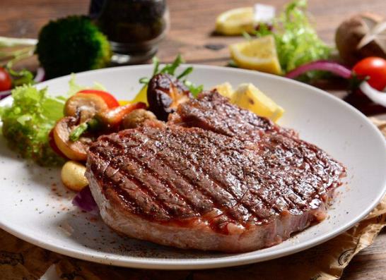 牛肉解凍后還能再冷凍嗎?煎牛排沒(méi)有黃油可以用什么代替?