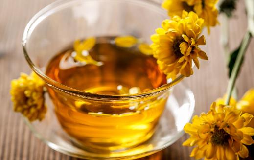 菊花茶安神還是提神 菊花茶適合什么季節什么時間喝