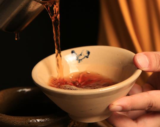 紹興黃酒怎么熱好喝?黃酒后勁為什么那么大