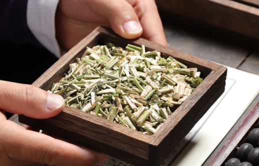 益母草喝完肚子疼怎么回事 益母草喝多長時(shí)間最好