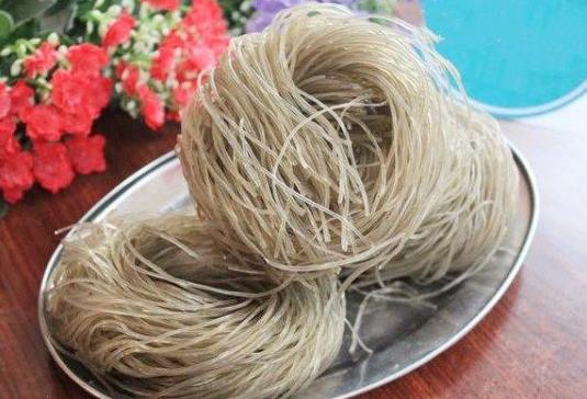 紅薯粉過(guò)期了還能吃嗎?紅薯粉條怎么挑選