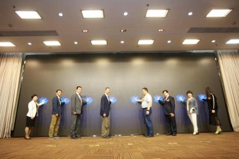 “喬洛施無敏愛心公益行動”正式啟動 百家醫院參與,向“口罩肌”宣戰!