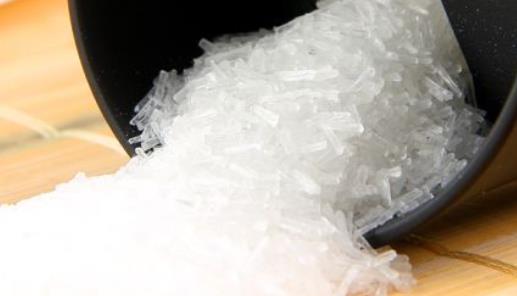飲食對于身體的影響很大 12種常見的毀容食品要知道