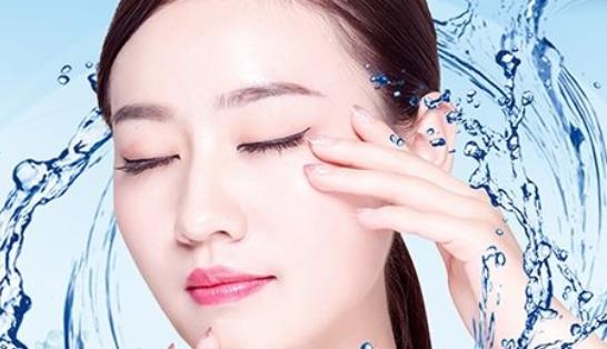 愛美的你要懂得補水 三個關鍵時期把握好