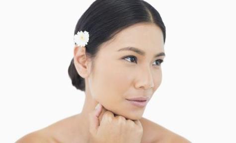 皮膚高度過敏用什么保濕 皮膚高度過敏該怎么保養(yǎng)