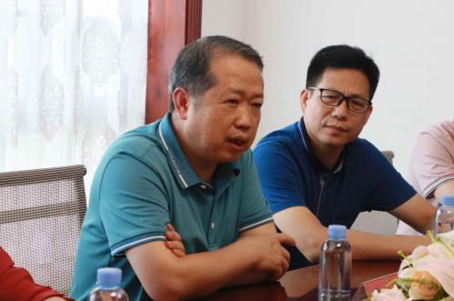 《廣西壯族自治區亭涼醫院與廣西八桂皮膚科醫生集團簽訂合作戰略協議》
