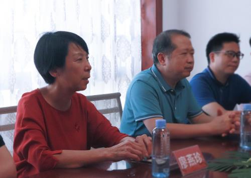 《廣西壯族自治區亭涼醫院與廣西八桂皮膚科醫生集團簽訂合作戰略協議》