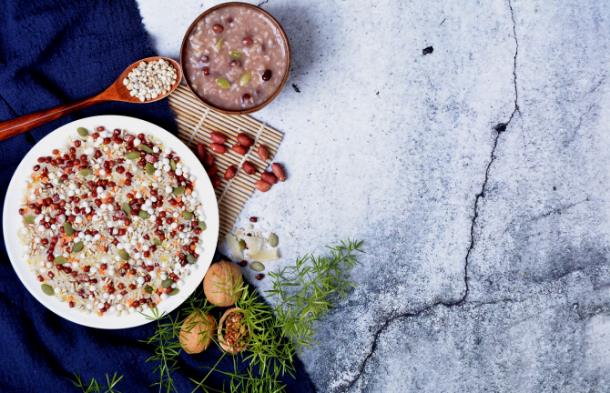 夏秋之際防便秘,清好清暢潤腸膠囊可以常備