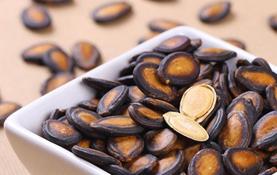 西瓜子吃多了會上火嗎?吃西瓜子有哪些好處?