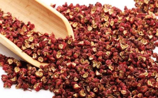 花椒可以天天泡腳嗎?花椒泡腳有哪些功效?