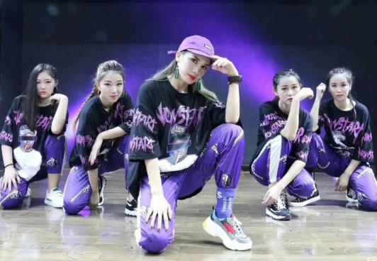 爵士舞改善駝背多久見效?怎么避免跳爵士舞腿粗