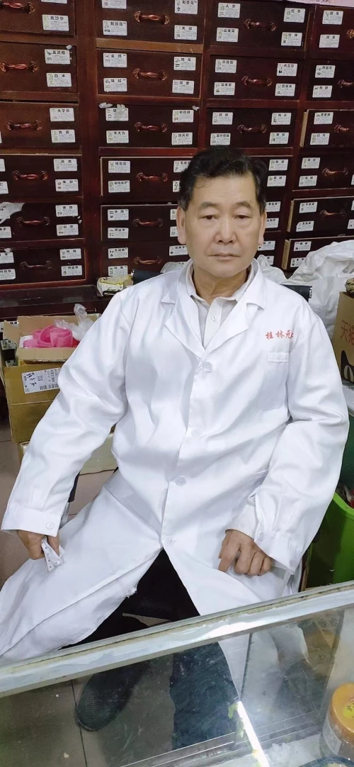 中醫張小平《萬靈抑菌噴劑》成功入圍CCTV《國貨優品》欄目