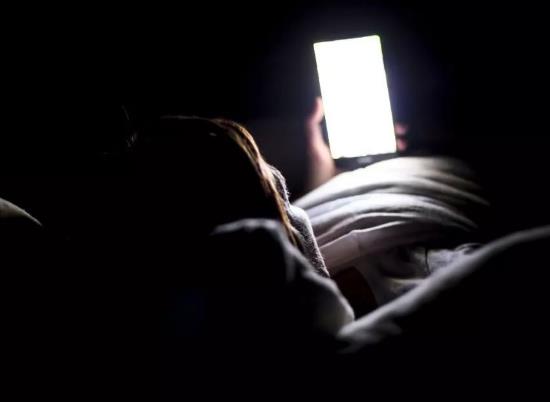 為什么學生天天熬夜卻不會猝死?心源性猝死能救活嗎