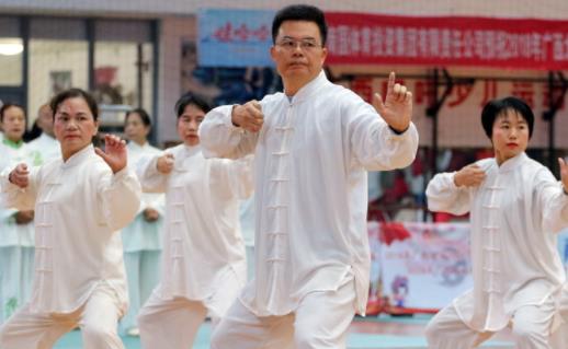 練八段錦會損傷關節嗎 八段錦會傷膝蓋嗎