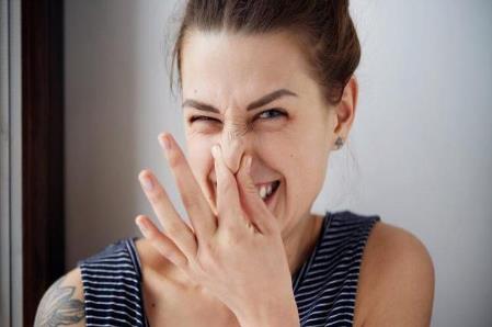 冬季狐臭怎么辦?請做好筆記,“治狐神器”來幫你!