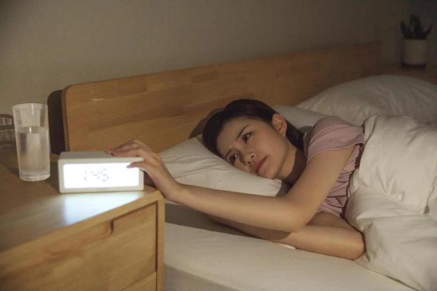 湯臣倍健褪黑素片,睡前一片享受嬰兒般睡眠