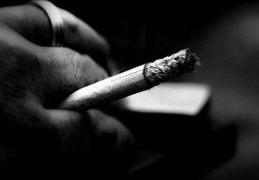 經常抽煙的人要體檢什么項目?長期抽煙的人突然戒煙有什么危害嗎