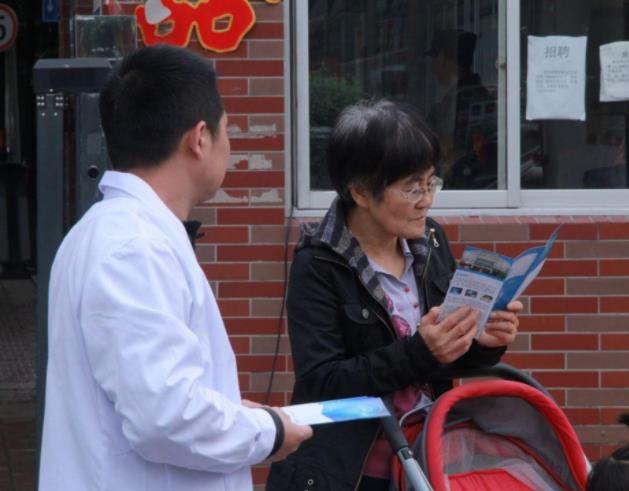蘭州腦康中醫醫院舉辦“心理健康社會和諧,我行動”的義診活動