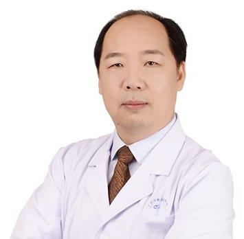 從0.2到視力1.0,上海眼科院長郭海科3分鐘完成高難度白內障手術