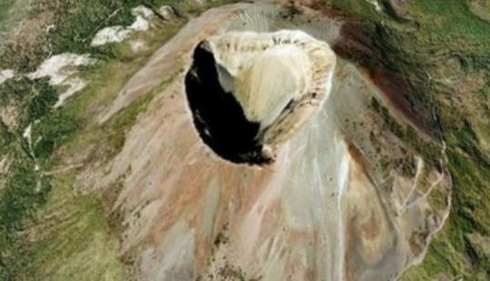世界上最大的活火山口 意大利維蘇威火山爆發(fā)過五十多次