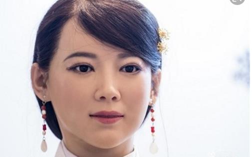 中國最美機器人 佳佳竟被問是否有男朋友
