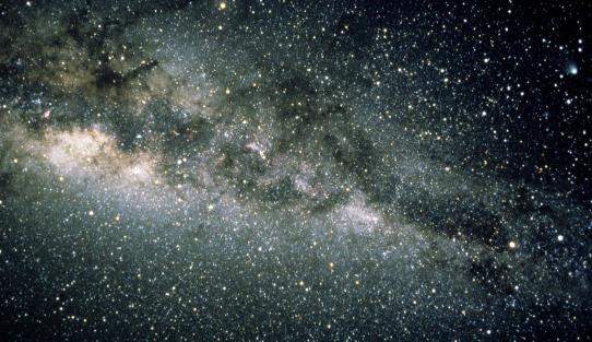 宇宙中最冷的地方 人馬座回飛棒星云約零下272攝氏度
