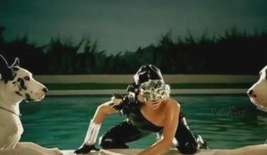 世界銷量最高的單曲 《Poker Face》920萬(wàn)份銷量