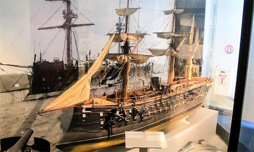 最早的鐵甲艦 法國造船總監洛姆設計出“光榮”號