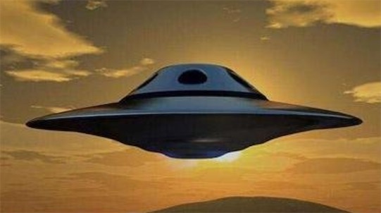 世界上最早被目擊到的UFO 在1801年發(fā)出藍(lán)光的不明飛行物體造訪赫爾