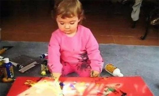 世界最年輕職業畫家 澳洲5歲女童已賺進數百萬