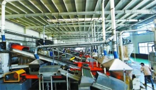 北方最大的廢品集散地 北京垃圾集散地實現變廢為寶