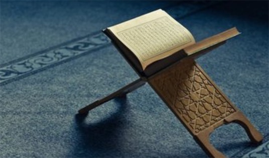 中國現(xiàn)存最小的《古蘭經(jīng)》 寧夏博物館的《古蘭經(jīng)》長19.6毫米