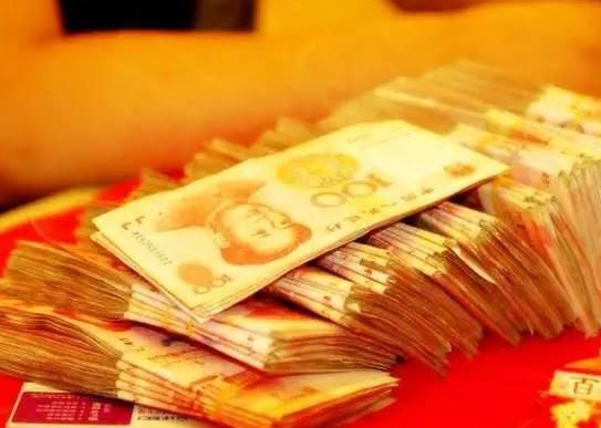 彩禮貸款結婚應不應該?男方彩禮錢不夠可以貸款嗎?