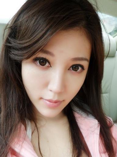 楊偌梅個人資料及圖片,臺灣E奶性感美女主播楊偌梅卷入李宗瑞淫照門