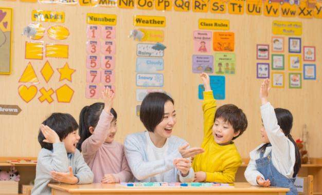 湯臣倍健牛初乳加鈣片帶你解鎖牛初乳對(duì)孩子的妙用