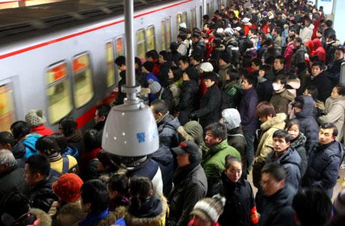 地鐵出現事故如何自救?地鐵安全自救必備知識大全