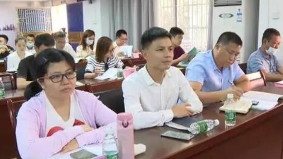 2021農村換屆選舉新政策是什么?哪些人不可以選舉村干部?