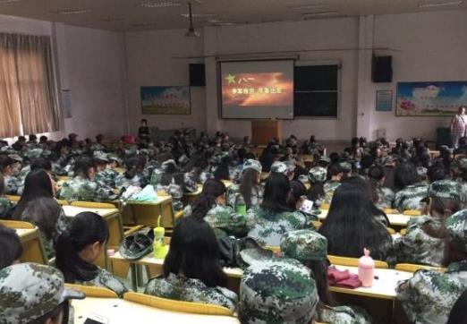 2021年新兵工資多少錢一個月?大學生當兵給20萬是真的嗎?