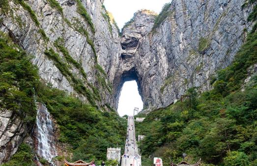 張家界因疫情封高速是真的嗎 目前來(lái)張家界旅游需要隔離嗎