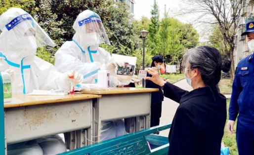 做核酸檢測口罩下拉還是上拉 做核酸檢測口罩什么時候取下