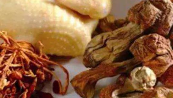 男性很疲勞 認(rèn)準(zhǔn)這6個可以提神又抗疲勞的食物